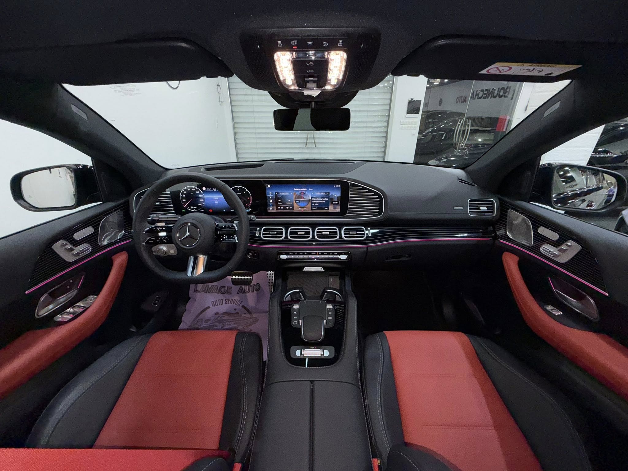 Cockpit AMG
